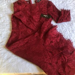 Lulus burgundy lace dress